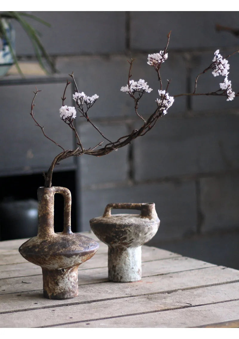 The Kumo Vase