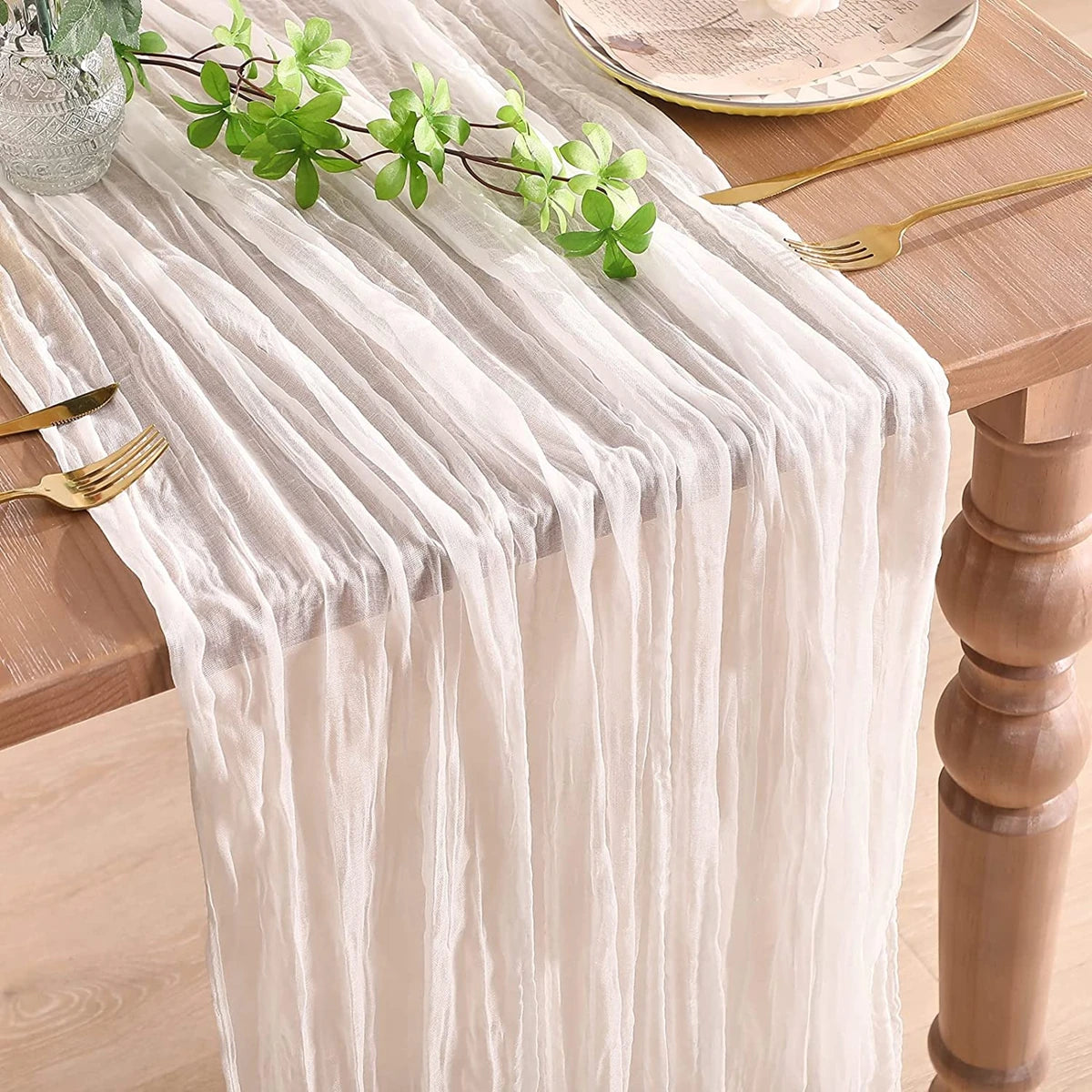 Country Linen Runner